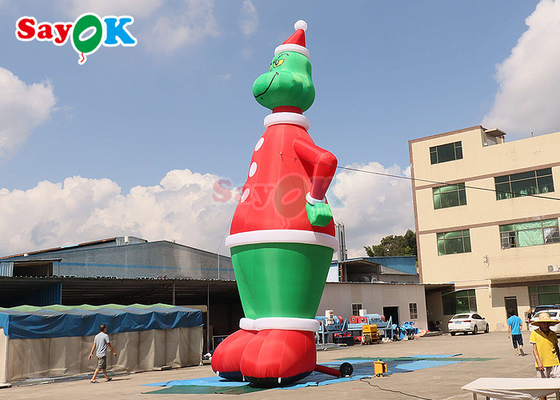 Yeşil ve Kırmızı 32.8ft Yüksek Şişme Havadan Fırlatılmış Grinch Şapka Yard Dekorasyonu ile
